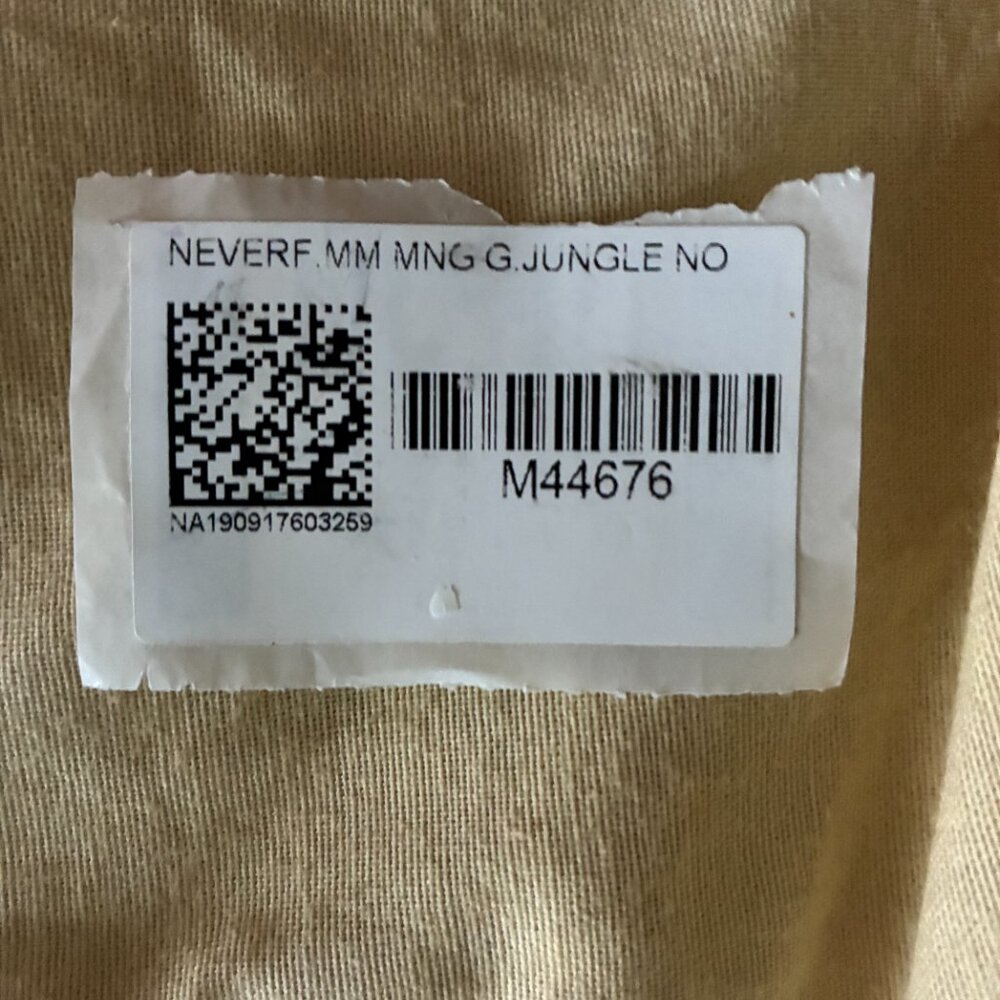 Louis Vuitton Neverfull MM Tote in Jungle Print - Picture 16 of 16